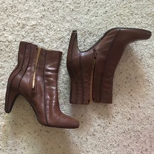 Tsubo boots